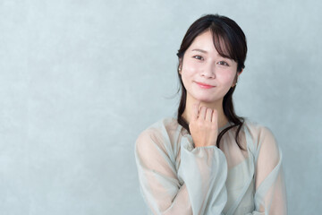 Fototapeta premium 女性 ロングヘア ヘアセット ポートレート