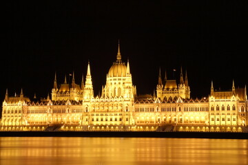 Fototapeta premium hungarian parliament in budapest.