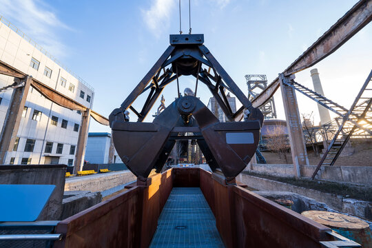 Equipment of steel works, The workshop and equipment of the steel mill