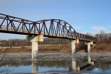 Naklejka premium bridge over river