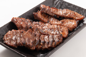 厚切り　豚タン　塩焼き