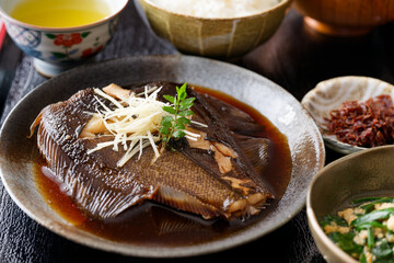カレイの煮付け