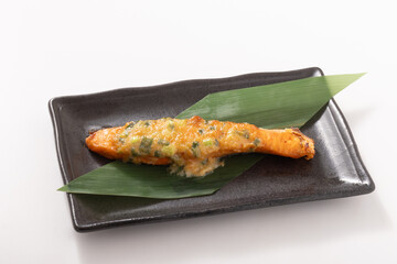 サーモン　味噌マヨネーズねぎ焼き
