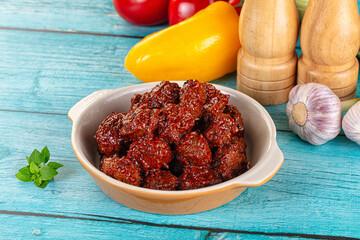 Minced meef meatball with tomato sauce