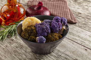 Steamed Colorful raw organic cauliflower cabbage