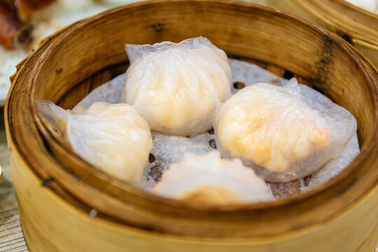 chinese steamed dumpling