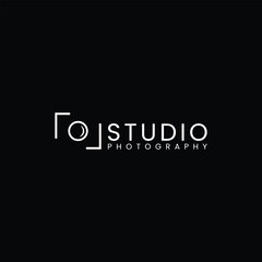 Studio photography logo. Minimalist photography logo concept - Creative Photography Logo.