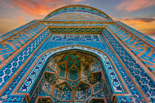 Ancient Barda Mausoleum, Azerbaijan built in 1322.Text translation: Word Allah, 200 times and name of architect Amali Ahmad bin Ayyub al-Hafiz al-Bannai al-Nakhchivani
