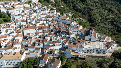 Fototapeta premium Municipio de Genalguacil en el valle del Genal, Andalucía 