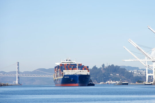Oakland, CA - Nov 10, 2025: APL cargo ship PRESIDENT BUSH entering the Port of Oakland.