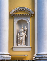 Detailfoto, Das Schloss W&ouml;rlitz im W&ouml;rlitzer Park, Dessau W&ouml;rlitzer Gartenreich, Unesco Weltkulturerbe, Gr&uuml;ndungsbau des Klassizismus in Deutschland, Dessau, Sachsen-Anhalt, Deutschland