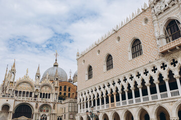 Obraz premium Doge's Palace and St. Mark's Basilica in Venice, Italy