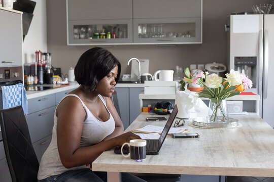 freelancer woman plus size works with document, learn online from home