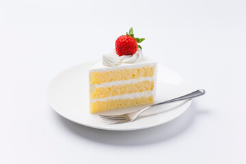 皿に盛られたケーキ ショートケーキ 白背景