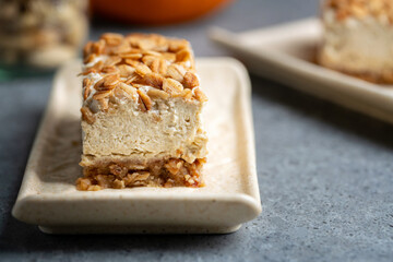 Vegan Raw Pumpkin Pie Cheesecake Bars