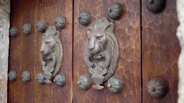 Aldabon Albada Leon Cartagena de Indias Colombia Ciudad Amurallada Centro Hist&oacute;rico Simbolo puerta