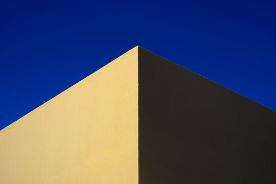 Geometry in a corner