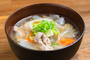 具だくさんの豚汁