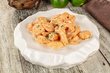 Prawn in white cream sauce