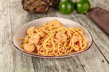 Pasta spaghetti with prawn and cream