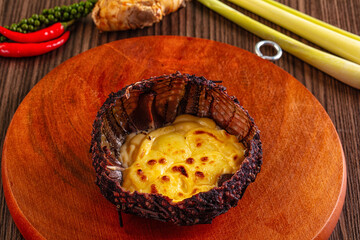 Baked sea urchin with cheese and egg