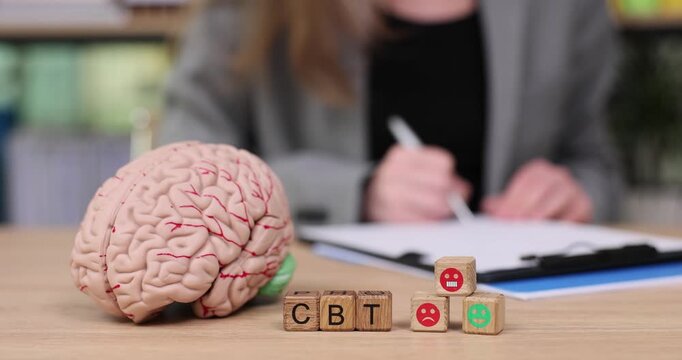 Exploring cognitive behavioral therapy with visual aids and hands-on activities in a creative learning space