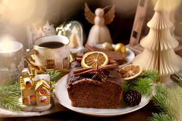 Obraz premium Homemade gingerbread cake for Christmas