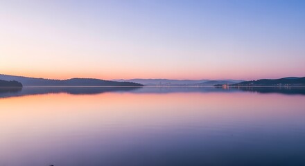 Obraz premium Sunrise over Xuan Huong Lake in Da Lat, Vietnam with Serene Morning Light
