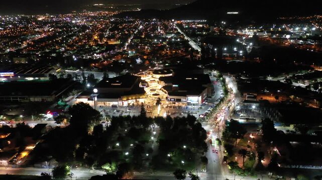 Barrios de la Ciudad por la noche