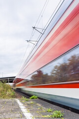 S-Bahn im Norden Dresdens