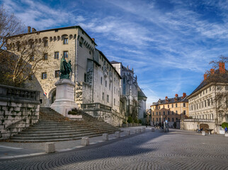 Ville ancienne et centre-ville de Chamb&eacute;ry en Savoie