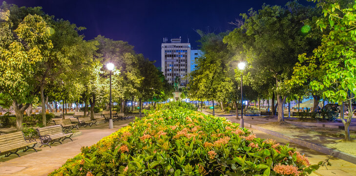 Santa Marta de Noche, Centro Historico de Santa Marta Nocturno