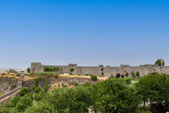 The Fortifications of Diyarbakir, sightseeing landmark enclosing the historical district in Diyarbakir, Turkey