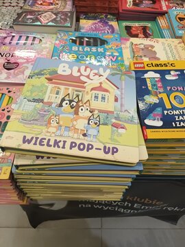 Bluey Wielki Pop-Up Book A Fun and Engaging Interactive Children's Story