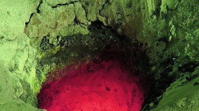 The metal is melted in the melting crucible of an induction furnace 