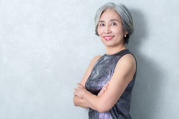 ミドルエイジ　女性　ビューティー　健康　アンチエイジング