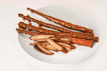 ごぼうの味噌漬け　斜め切り