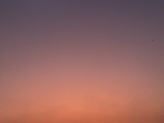 Soft Pastel Sunset Gradient Sky Background with Warm Minimal Tones