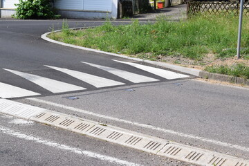 speed bump with flashing LEDS