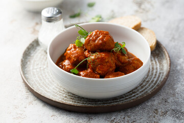 Meatballs with tomato sauce