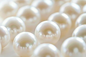 a close up of a bunch of white pearls