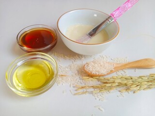 Natural Rice Face Mask. Rice Face Mask Ingredient. Homemade Rice Beauty Treatments. Organic Skincare with Rice