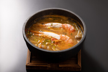 赤エビ　海鮮スープ（コチュジャン　味噌味）