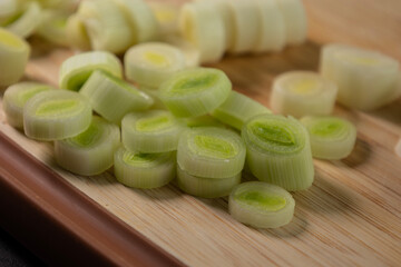 Fresh Leek on Wooden Cutting Board – Healthy Kitchen Ingredient