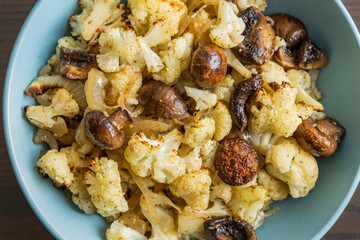 Roasted Cauliflower and Mushrooms in Bowl – Cozy Fall Veggie Side Dish