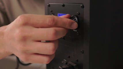 Assembling and configuring components for professional sound systems, Setting up and connecting various audio devices to create functional recording studio environment
