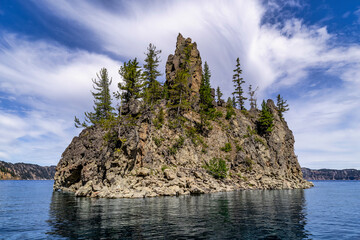 phantom ship crater lake island rocks © Terri Cage 