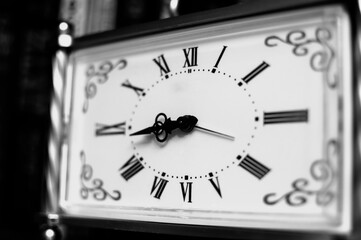 old fashioned clock