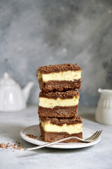 Delicious chocolate cheesecake with ricotta .