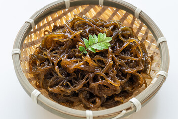 もずく　生もずく